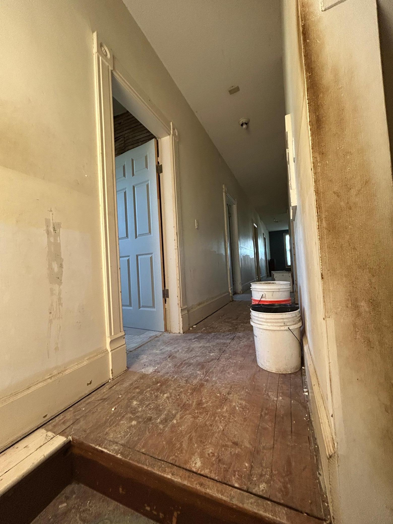 304 S Broadway Alden MN 56009