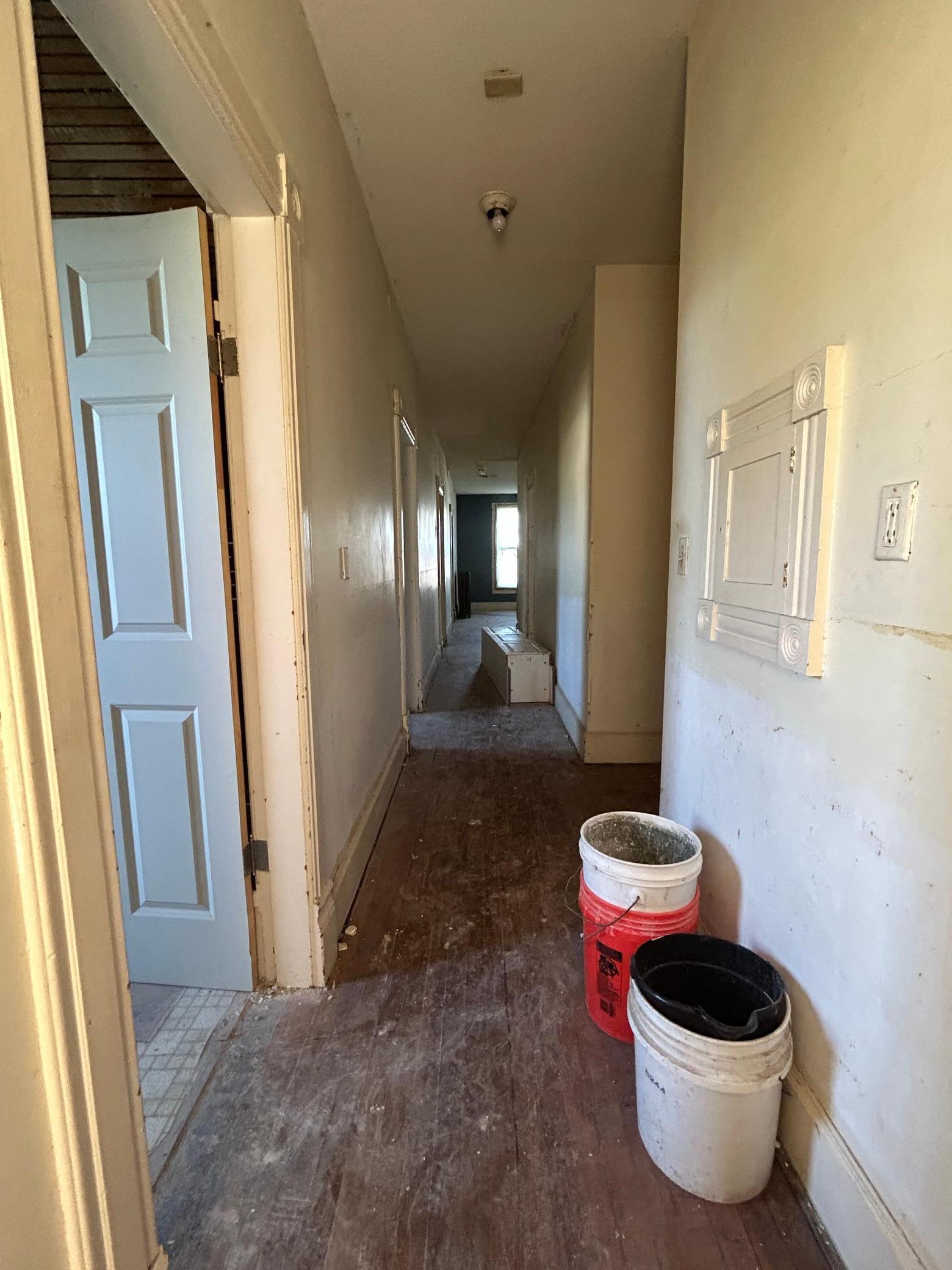 304 S Broadway Alden MN 56009