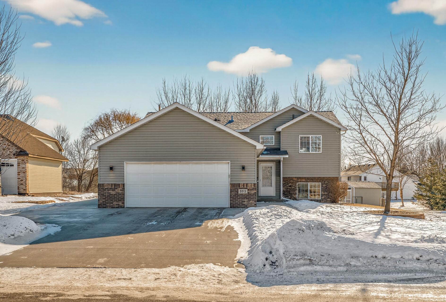 5512 Kalenda Drive NE Albertville MN 55301