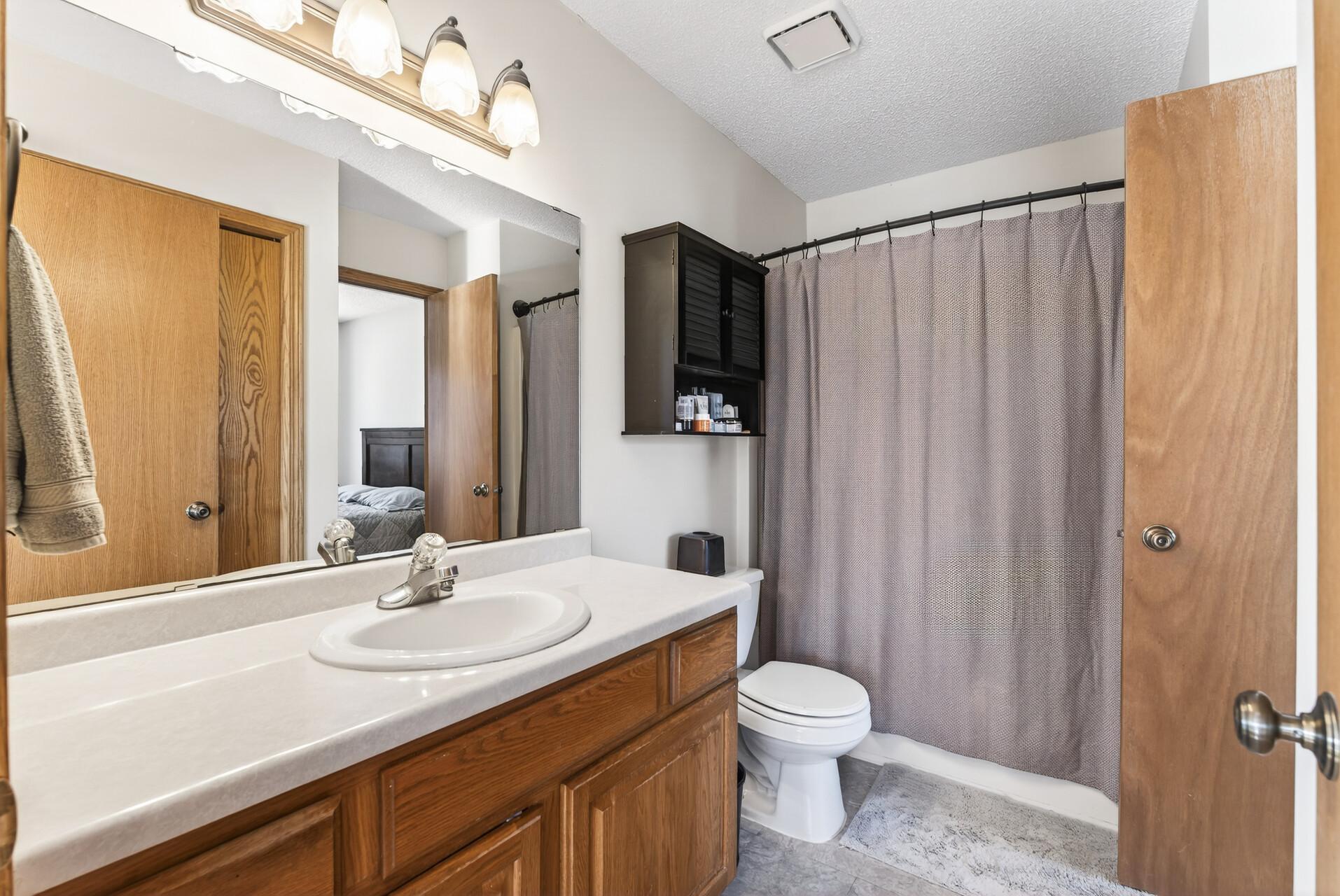 5512 Kalenda Drive NE Albertville MN 55301