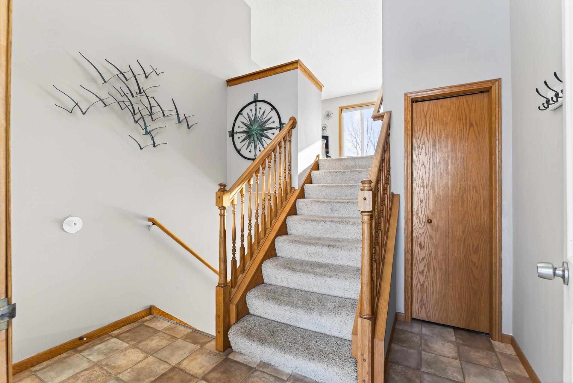 5512 Kalenda Drive NE Albertville MN 55301