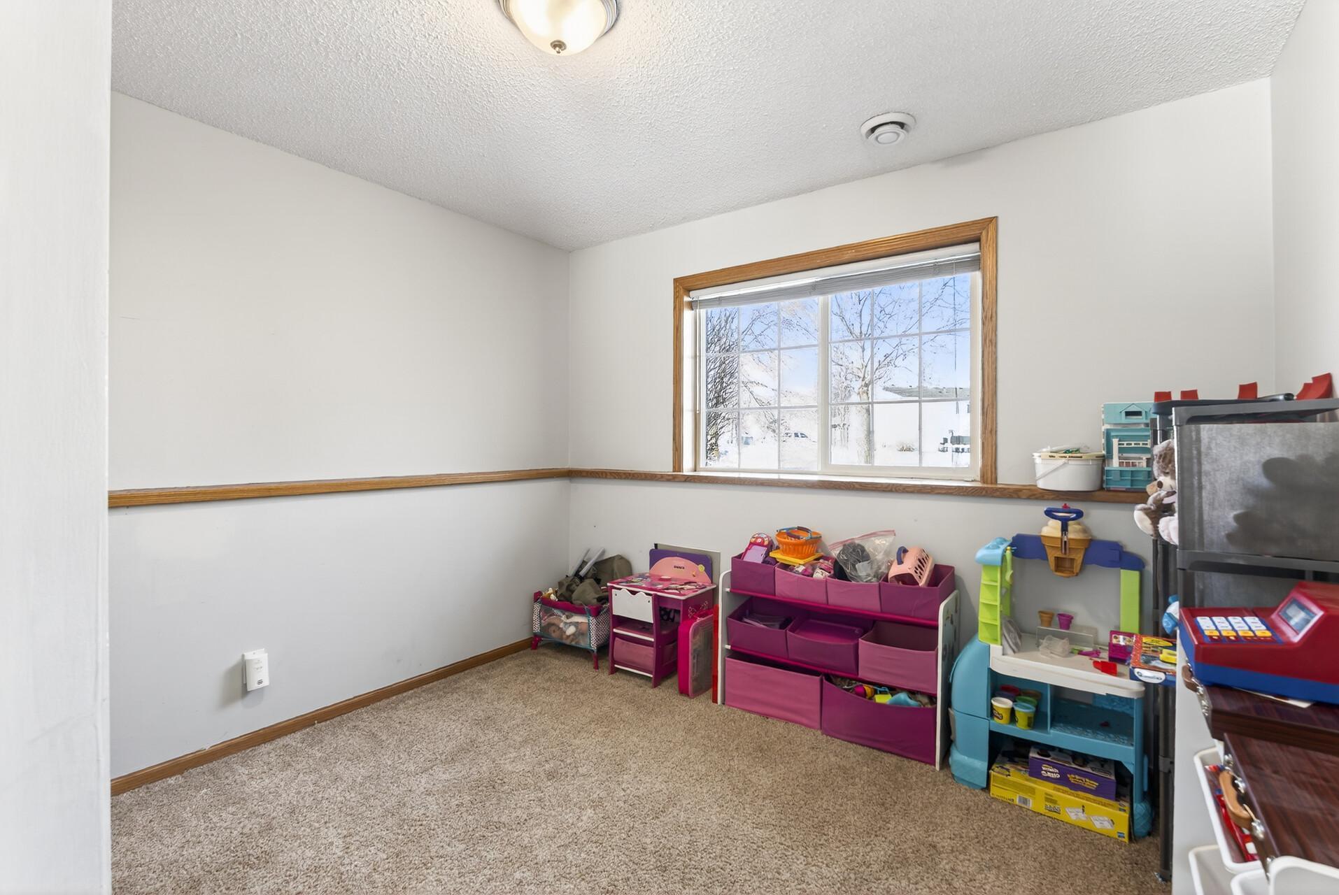 5512 Kalenda Drive NE Albertville MN 55301