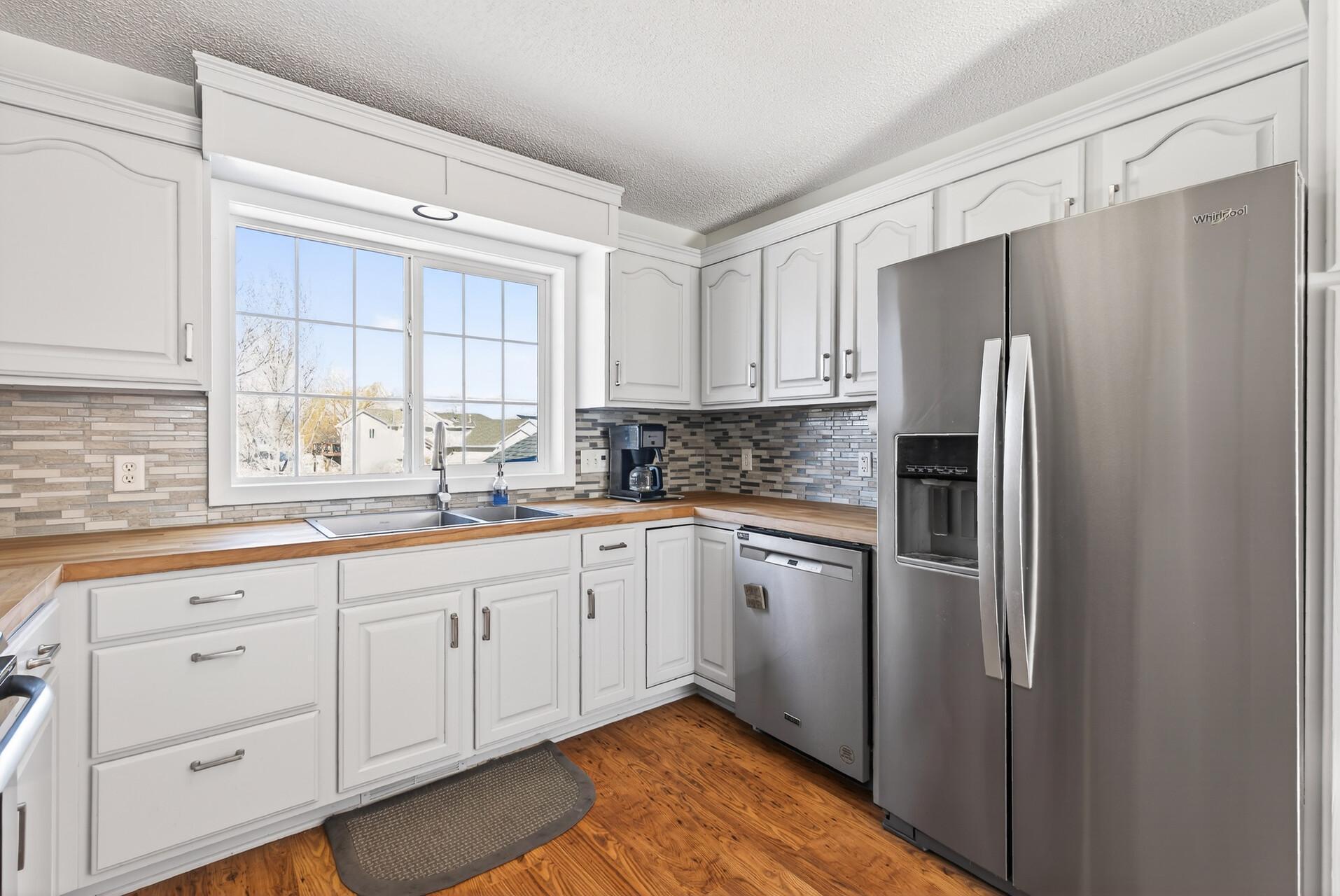 5512 Kalenda Drive NE Albertville MN 55301