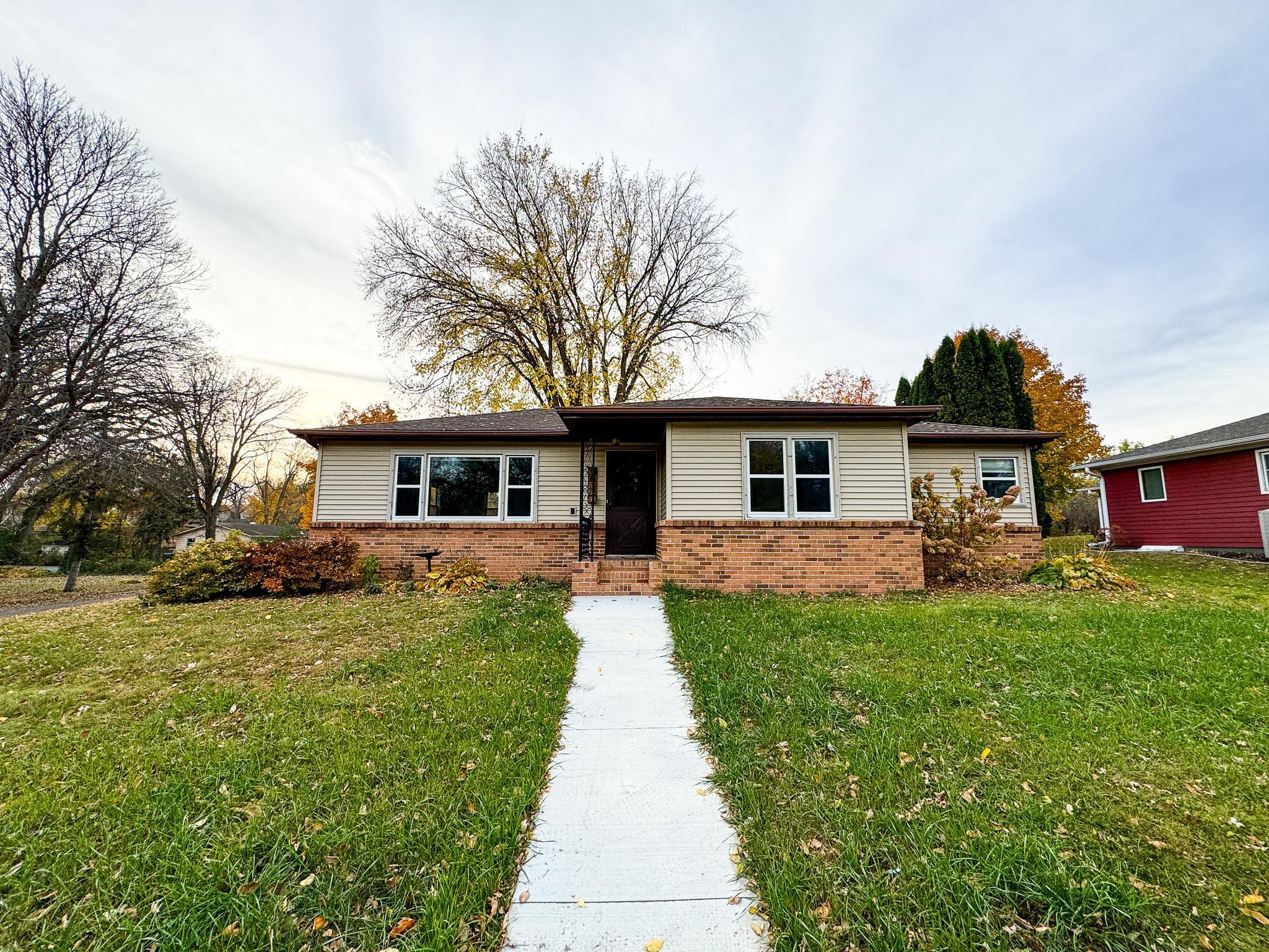 903 N Broadway Fergus Falls MN 56537