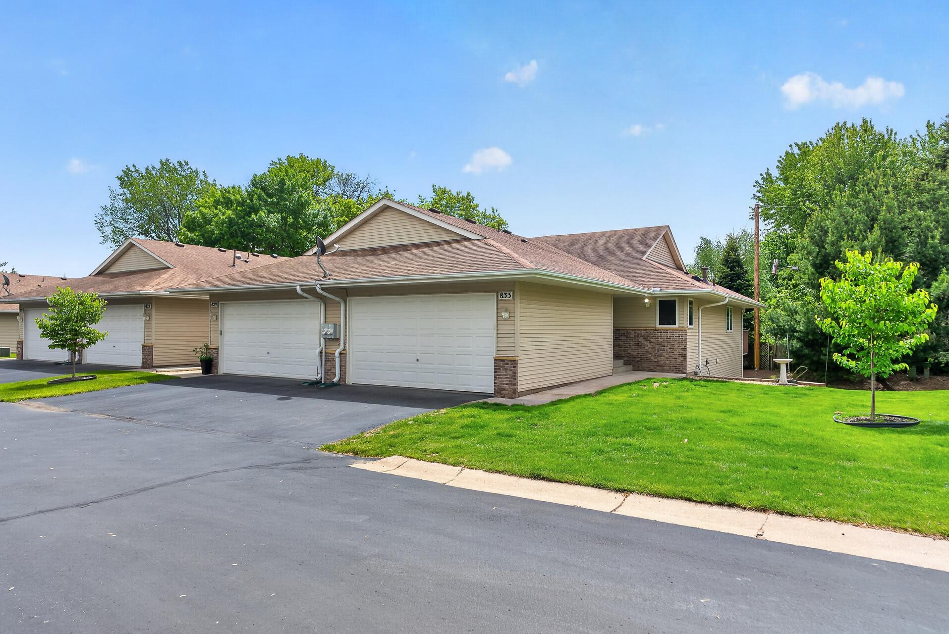 833 White Oak Court New Brighton MN 55112