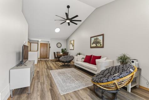 833 White Oak Court New Brighton MN 55112