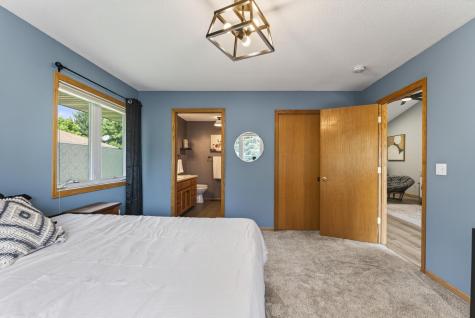 833 White Oak Court New Brighton MN 55112