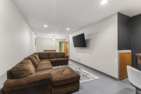 833 White Oak Court New Brighton MN 55112