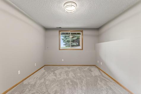 833 White Oak Court New Brighton MN 55112