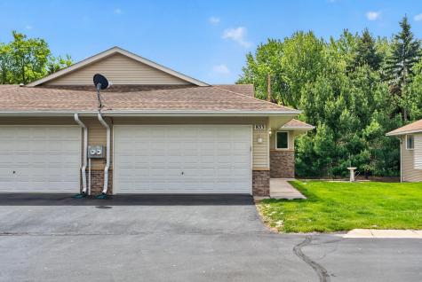 833 White Oak Court New Brighton MN 55112