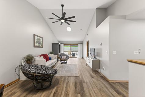 833 White Oak Court New Brighton MN 55112
