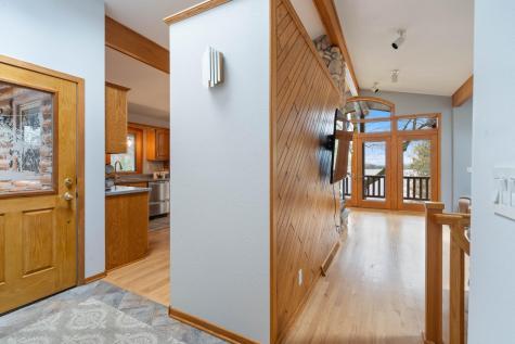 7024 Van Road Duluth MN 55803