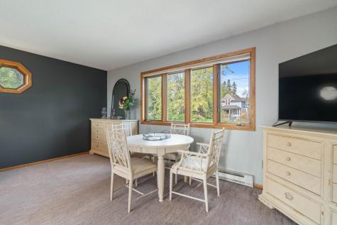 4 Lakeside Court Duluth MN 55804