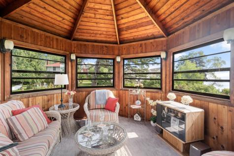 4 Lakeside Court Duluth MN 55804
