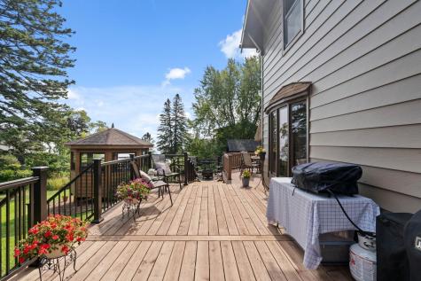 4 Lakeside Court Duluth MN 55804