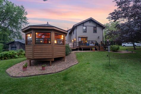 4 Lakeside Court Duluth MN 55804