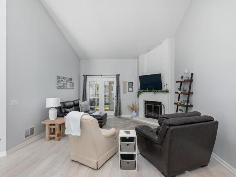 11011 Oregon Curve Bloomington MN 55438