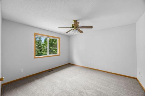200 21st Avenue SW Cambridge MN 55008