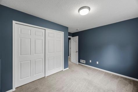 200 21st Avenue SW Cambridge MN 55008