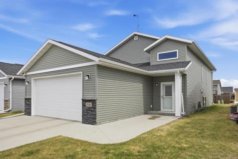 4540 18th Street S Moorhead MN 56560