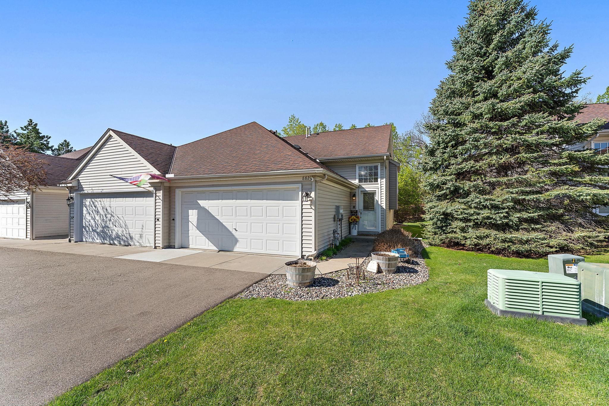 8821 Coffman Path Inver Grove Heights MN 55076