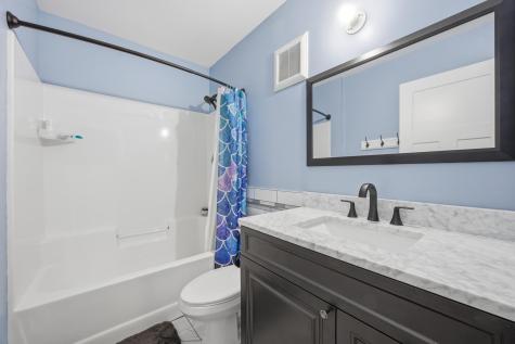 239 12 1/2 Avenue E West Fargo ND 58078