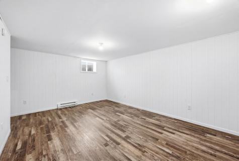 239 12 1/2 Avenue E West Fargo ND 58078