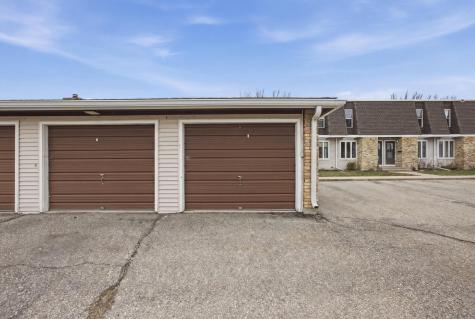 239 12 1/2 Avenue E West Fargo ND 58078