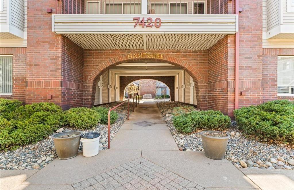 7420 Edinborough Way Edina MN 55435