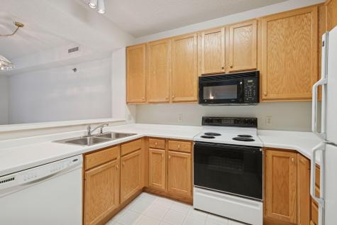 7420 Edinborough Way Edina MN 55435