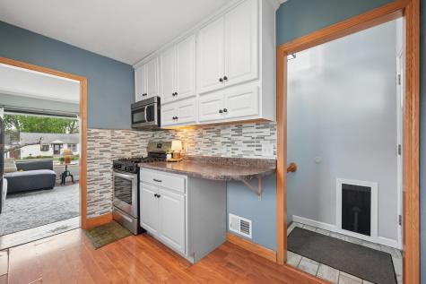 4717 2nd Street NE Fridley MN 55421
