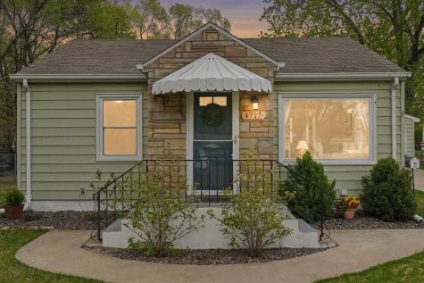 4717 2nd Street NE Fridley MN 55421
