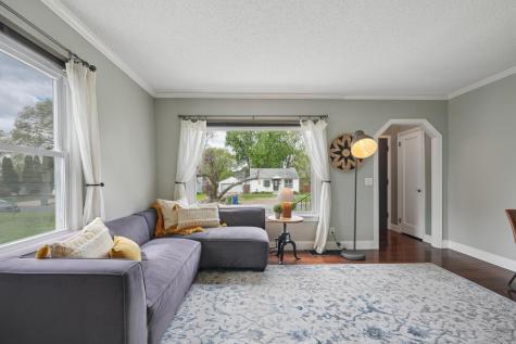 4717 2nd Street NE Fridley MN 55421