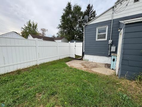 604 9th Street N Wahpeton ND 58075