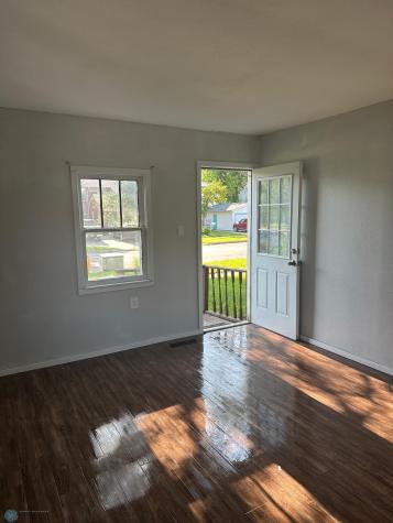 604 9th Street N Wahpeton ND 58075