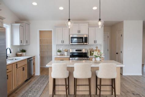 1474 66th Avenue S Fargo ND 58104