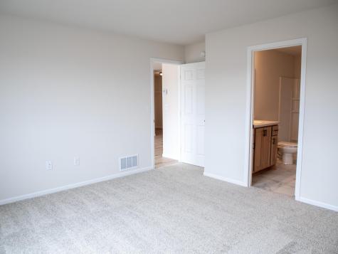 1474 66th Avenue S Fargo ND 58104