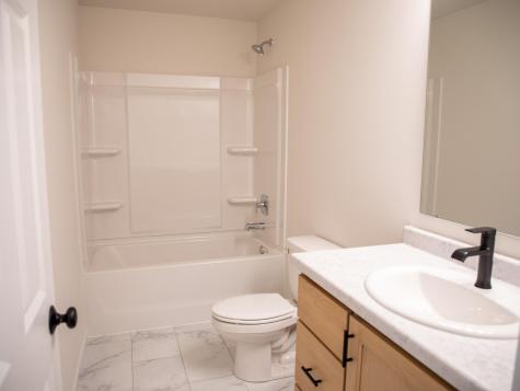 1474 66th Avenue S Fargo ND 58104