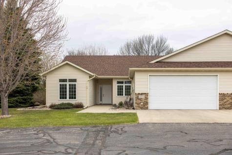 4534 3rd Street S Moorhead MN 56560