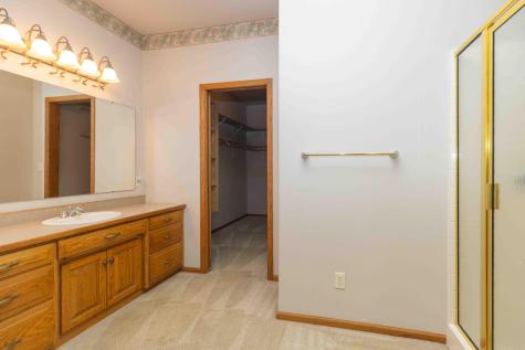 4534 3rd Street S Moorhead MN 56560