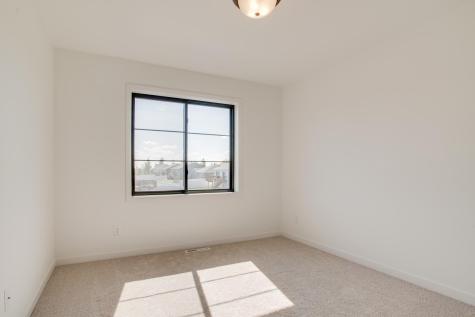 6726 Belding Drive S Fargo ND 58104