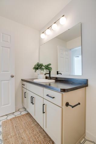 6726 Belding Drive S Fargo ND 58104