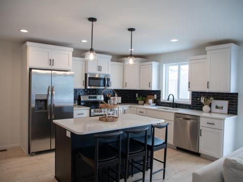 7901 Lost River Road Horace ND 58047