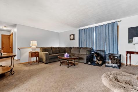 7471 Van Buren Street NE Fridley MN 55432