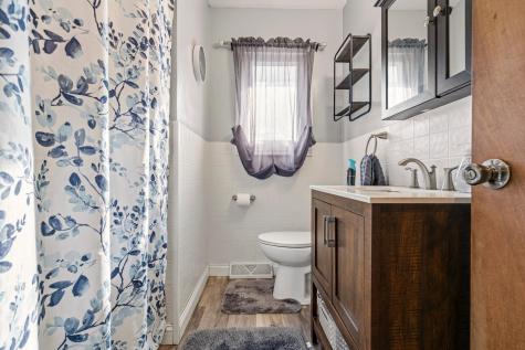 7471 Van Buren Street NE Fridley MN 55432