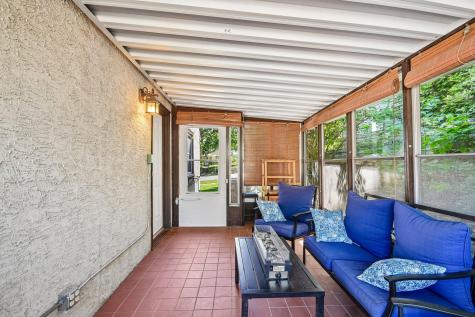 961 Livingston Avenue West Saint Paul MN 55118