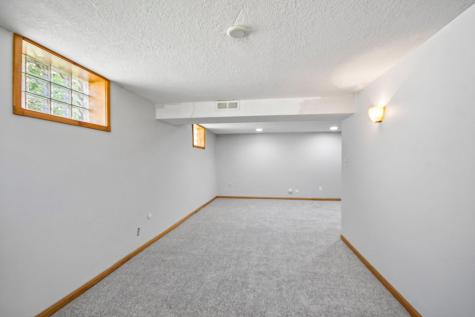 961 Livingston Avenue West Saint Paul MN 55118