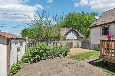 961 Livingston Avenue West Saint Paul MN 55118