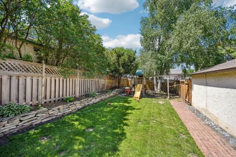 961 Livingston Avenue West Saint Paul MN 55118