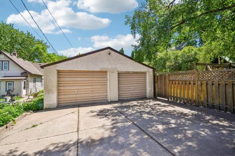 961 Livingston Avenue West Saint Paul MN 55118